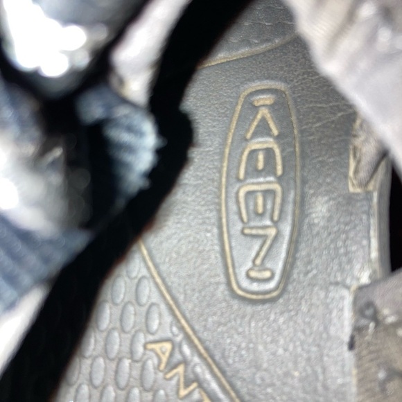 KEEN Sz 8 Activewear Sandals Walking Hiking  Shoes - Picture 8 of 8